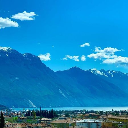 Visioni Lake View Boutique Rooms & Breakfast - Adults Friendly Ρίβα ντελ Γκάρντα Εξωτερικό φωτογραφία