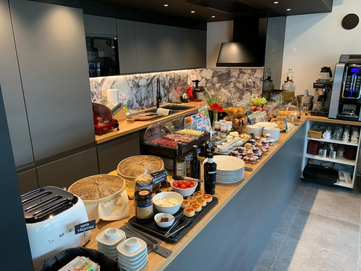 Visioni Lake View Boutique Rooms & Breakfast - Adults Friendly Ρίβα ντελ Γκάρντα Εξωτερικό φωτογραφία