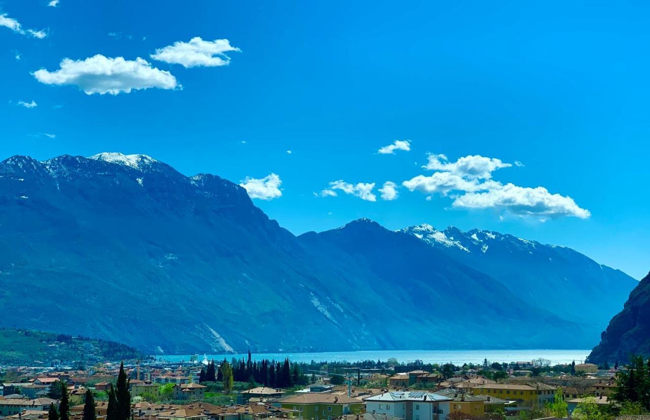 Visioni Lake View Boutique Rooms & Breakfast - Adults Friendly Ρίβα ντελ Γκάρντα Εξωτερικό φωτογραφία